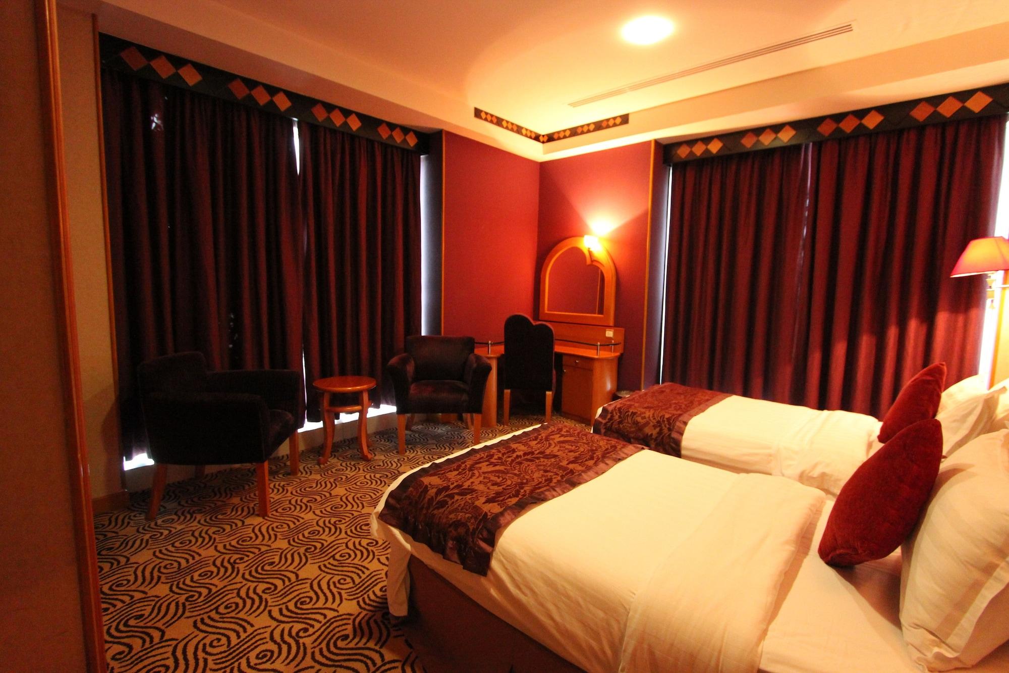 아와리브 인터내셔널 호텔 타이프 외부 사진 A room at the hotel