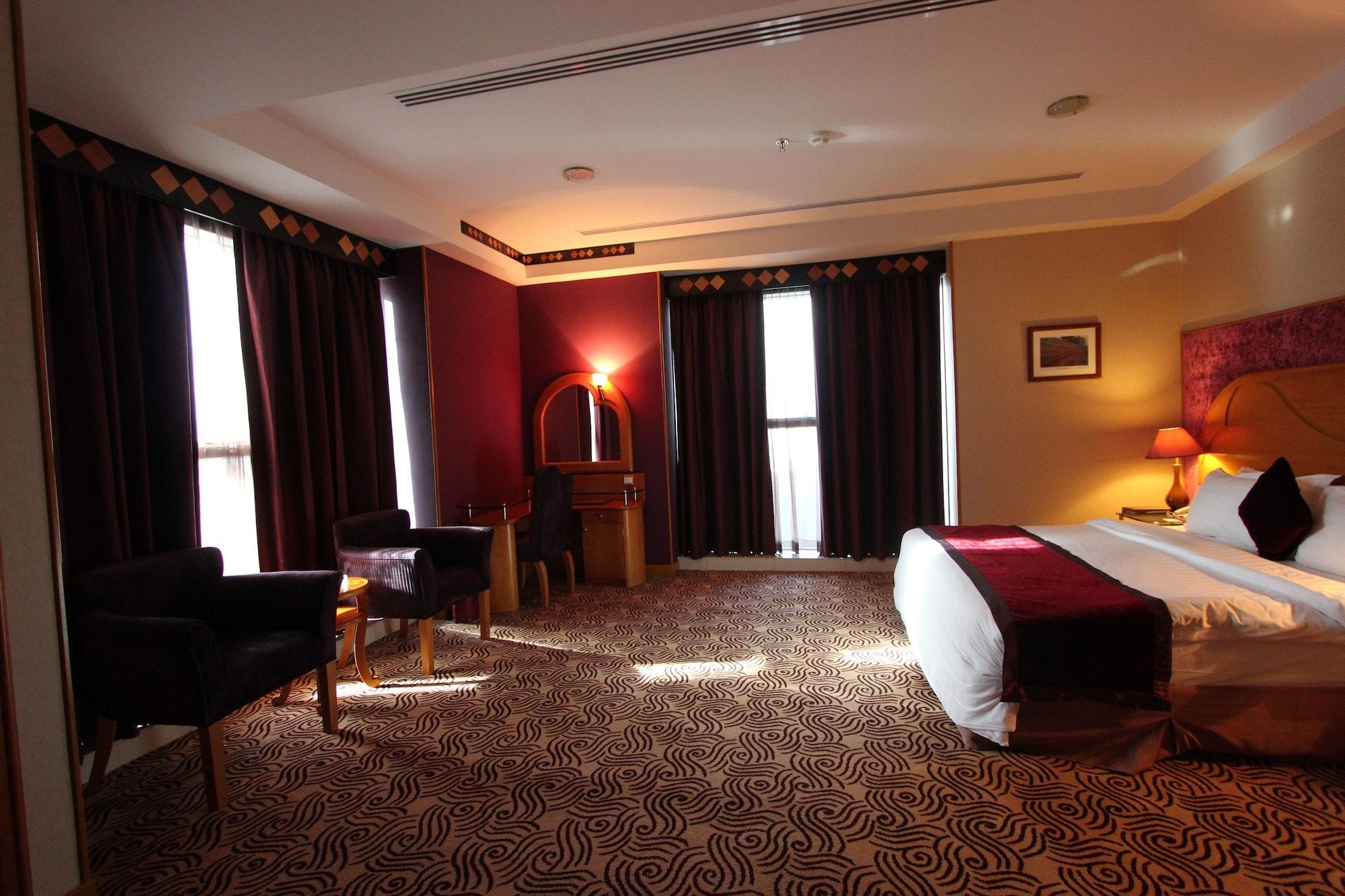 아와리브 인터내셔널 호텔 타이프 외부 사진 A room at the hotel