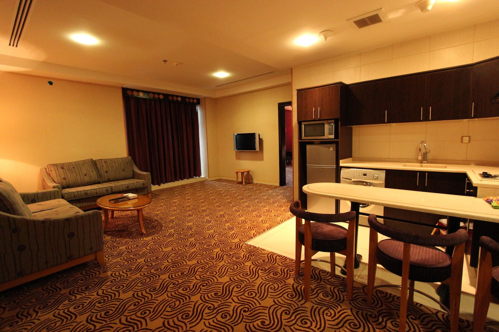 아와리브 인터내셔널 호텔 타이프 외부 사진 A suite at the hotel