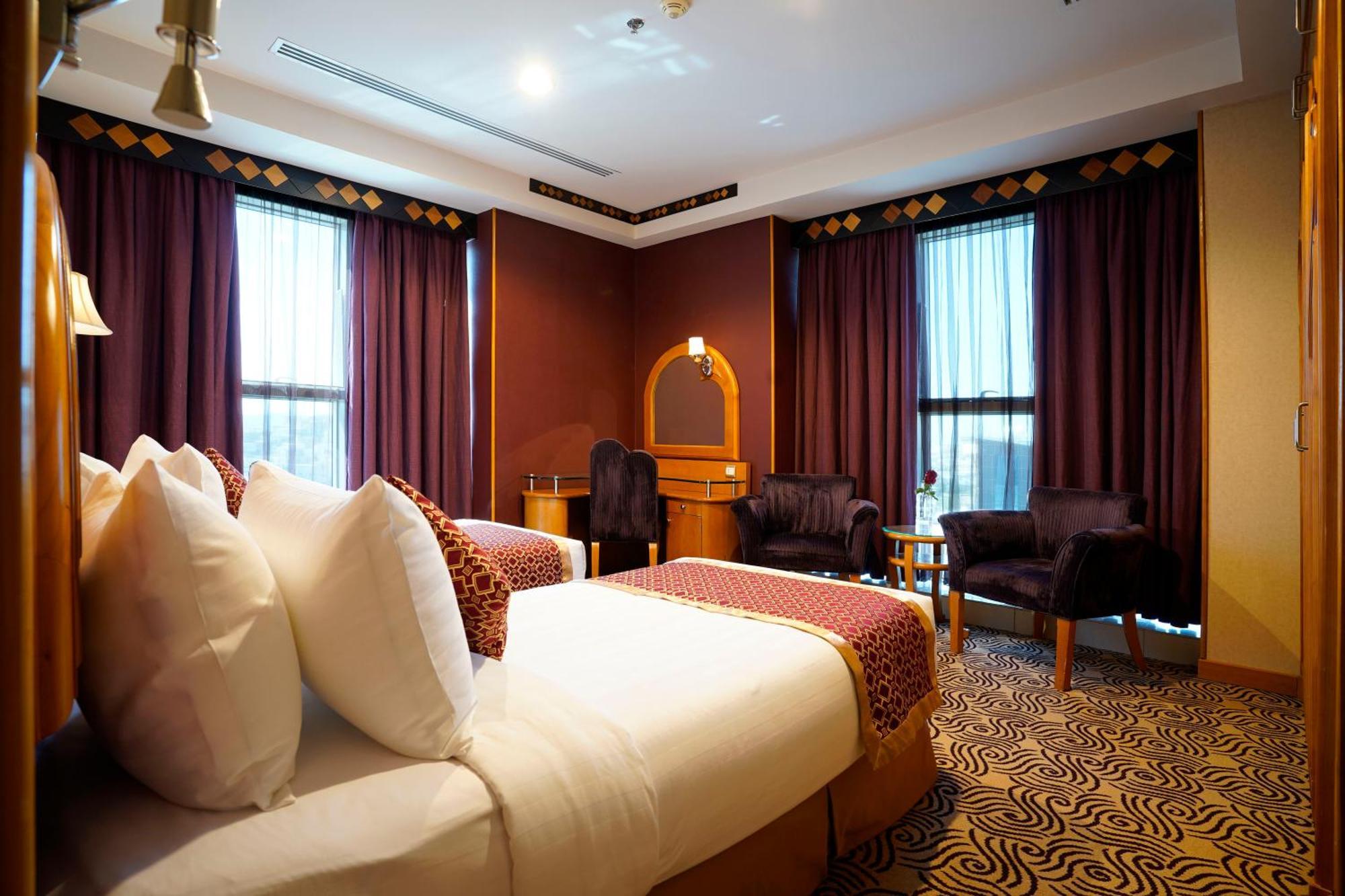 아와리브 인터내셔널 호텔 타이프 객실 사진 A room at the hotel