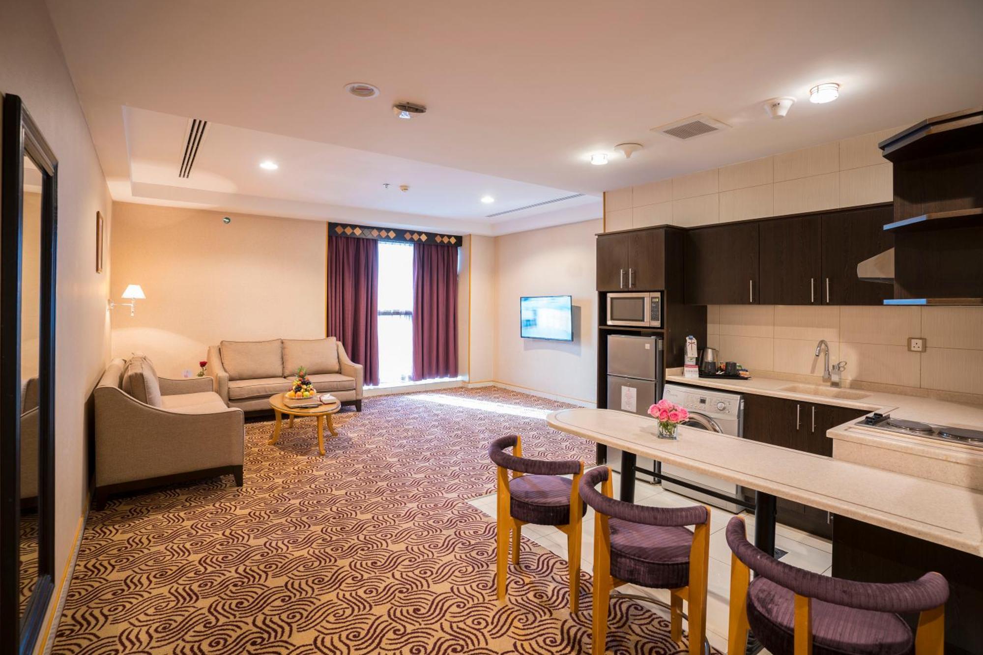 아와리브 인터내셔널 호텔 타이프 객실 사진 A suite at the hotel